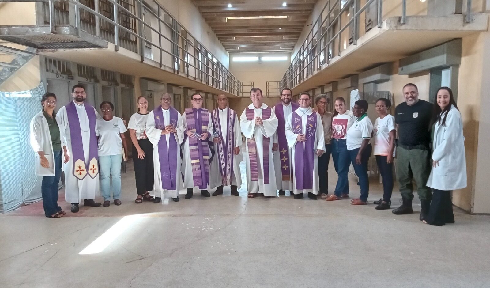 Pastoral Carcerária leva atendimento espiritual a detentos no CDP